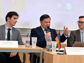 Ֆրանսիայում ՀՀ դեսպանը Սորբոն Նուվել համալսար...