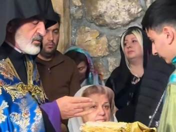 Վայոց Ձորի թեմի առաջնորդ արքեպիսկոպոս Մկրտչյա...