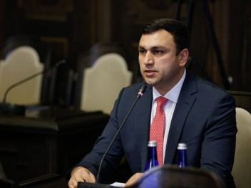 1 մլն 105 հազար դրամի ավիատոմսեր՝ համայնքի բյ...