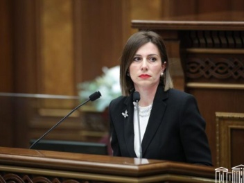 Անահիտ Ավանեսյանին հրավիրել են ԱԺ՝ բժիշկների հարցը քննարկելու․ «Հրապարակ»