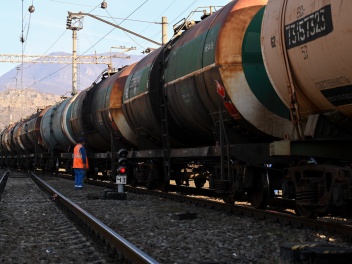 Ադրբեջանից նավթամթերքի նոր խմբաքանակ և ռուսակ...