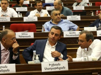 Ընդդիմությունը կդիմի Սահմանադրական դատարան․ «...