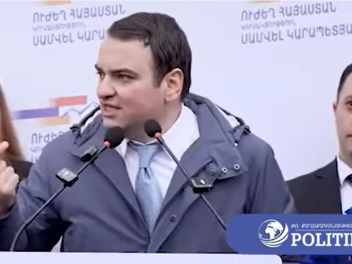 Ուժեղ ղեկավարը պատրաստվում է սպառնացող իրական...