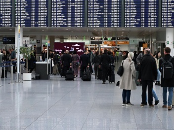 Բեռլինի օդանավակայանն աշխատակիցների գործադուլ...