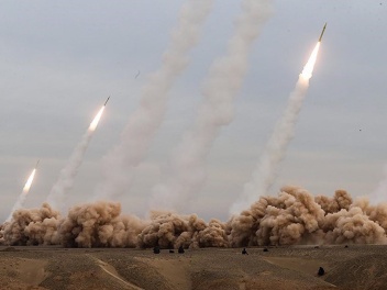 Катар заявил, что Иран выпустил по его террит...