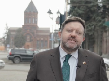 ԱՄՆ գործերի ժամանակավոր հավատարմատար Դեյվիդ Ա...