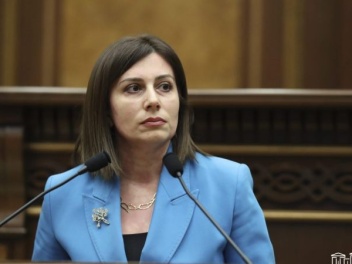 Նախարար Ավանեսյանը Հակակոռուպցիոն դատարան է գ...