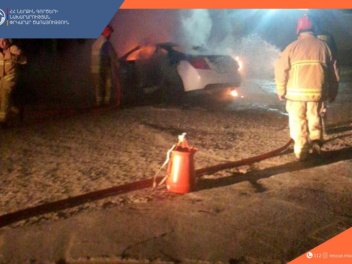 Մեծամոր քաղաքում մեքենա է այրվել