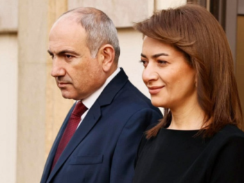 Իշխանության կռիվ․ «Հրապարակ»