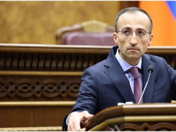 10 հազար քաղաքացի չի անցել թոշակն անկանխիկ ստ...