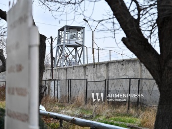 ՄԻՊ ներկայացուցիչները չհայտարարված այց են իրա...