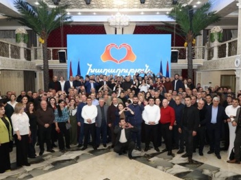 Ցուցակի զտումները շարունակվում են․ «Հրապարակ»