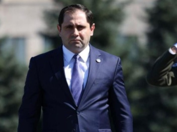 Բոլորը լծվել են քվե բերելու գործին․ «Հրապարակ»