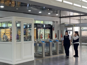 Մետրոպոլիտենում շարունակվում են աշխատակիցների...