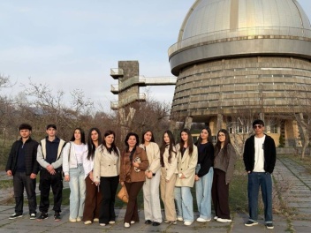 Դպրոցականների նորարարական աստղագիտական նախագի...