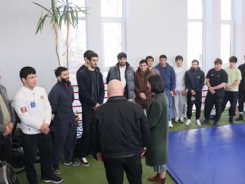 Ժաննա Անդրեասյանն այցելել է Երևանի մի շարք մա...