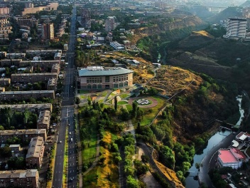 Հրազդանի կիրճում բազմաֆունկցիոնալ հանգստի գոտ...