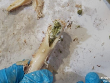 Եփված մսի ոսկորների միջից ծառայողները հայտնաբ...