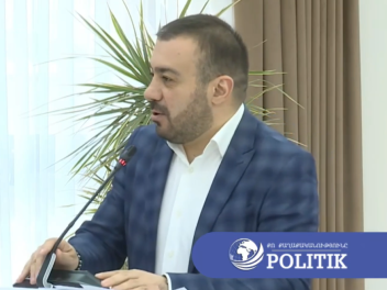 Ապրի քաղաապետարանը, որ Ախուրյանցի Անոյի սիրտը շահելու համար 30 մլն դրամ փող է տալիս. Սուքիասյան