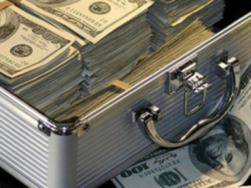 ԱՄՆ-ն դադարեցրել է կանխիկ դոլարի մատակարարումներն Իրաք և ռազմական համագործակցությունը երկրի հետ