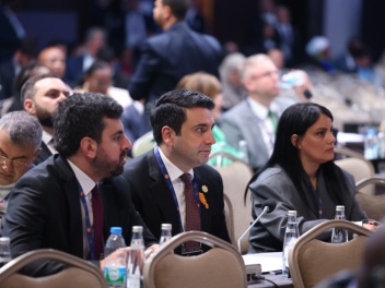 Ալեն Սիմոնյանի գլխավորած պատվիրակությունը Ստա...