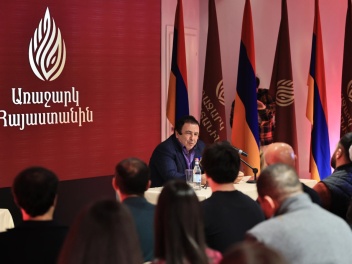 Թուլությունը խաղաղություն չի բերում, այն նոր...