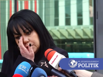 Փաստաբանը հուզվեց․ 18 ամյա տղային տանում են կ...