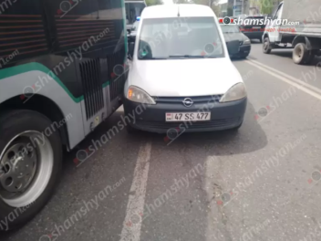 Գարեգին Նժդեհի փողոցում բախվել են թիվ 53 երթո...