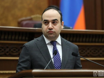 Դավիթ Խաչատրյանն ընտրվեց Տեղեկատվական համակարգերի կարգավորման հանձնաժողովի անդամ