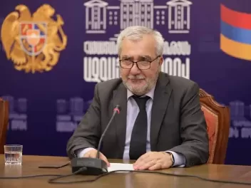 Իմ տղան շատ բարձրակարգ տղա է, դուք իր գիտելիք...