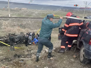 Արմավիր-Գյումրի ճանապարհին բախվել են «BMW»-ն...