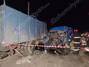 Արմավիրի մարզում բախվել են «Զիլ»-ն ու «Ford T...