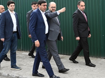 Արայիկ Հարությունյանը ծանոթացել է «Զվարթնոց»...