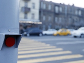 Վաղարշյան 14/1 հասցեին հարակից` Վաղարշյան փող...