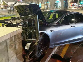 Երևանում «Tesla»-ն դուրս է եկել երթևեկելի գոտ...