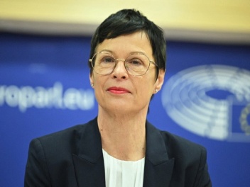 Եվրոպան արդյունավետ կապեր է կառուցում Կենտրոնական Ասիայի հետ Ադրբեջանի, Հայաստանի և Թուրքիայի միջոցով. Կոս