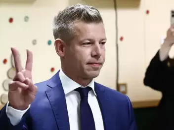 Ֆոն դեր Լայենը, Վուչիչը և Ֆիցոն շնորհավորել ե...