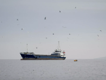 Իրանը Հորմուզի նեղուցով անցման վճարներից առաջ...