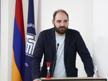 Ավագանուց մինչև տեսչության ղեկավարի տեղակալ․ ՔՊ-ական վերահսկողը. «Ժողովուրդ»