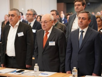 Փարիզում մեկնարկել խորհրդաժողով, որի նպատակն...