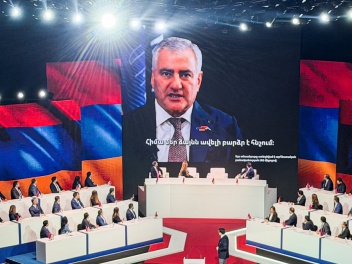 Սամվել Կարապետյանը կարո՞ղ է տեսաուղերձով հանդ...