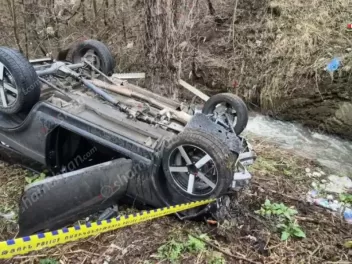 Լոռոիում 48-ամյա վարորդը «ՎԱԶ 2121»-ով դուրս է եկել ճանապարհից և գլխիվայր հայտնվել ձորում