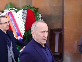 Ռոբերտ Քոչարյանը մասնակցում է Զորի Բալայանի հ...