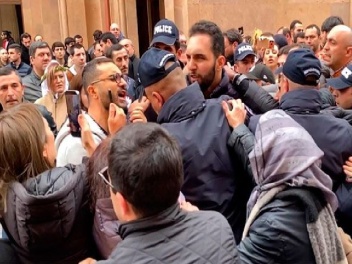 Քննչական կոմիտեում միջնորդություններ են նախապ...