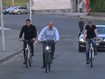 Մոսկվայում Փաշինյանին ցանկանում են հրավիրել հ...