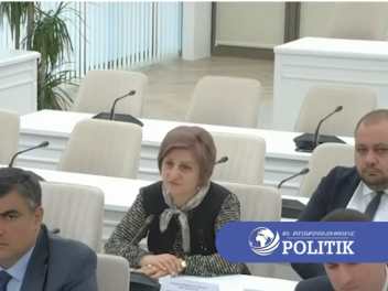 Տնօրենը ներս է մտել, լույսը վառել, պայթյուն է...