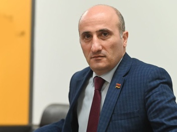 Քաղաքական ուժերը պետք է շատ ջանքեր գործադրեն,...