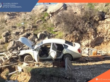 «Nissan»-ը դուրս է եկել երթևեկելի գոտուց և հա...