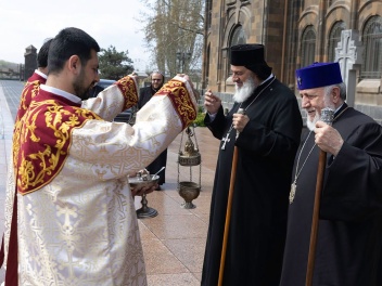 Անտիոքի և Համայն Արևելքի Ասորի Ուղղափառ Եկեղե...