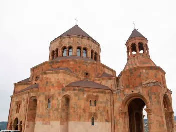 Խստորեն դատապարտում ենք Ադրբեջանի իշխանությունների կողմից Մայր տաճարի ոչնչացումը․ ՀՅԴ